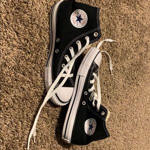 Black converse